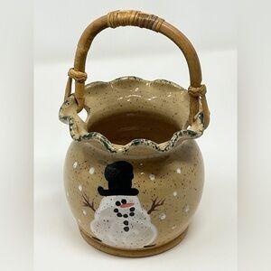 Three Rivers Snowman Sponge Pottery Ruffled Basket & Wood Handle Christmas USA